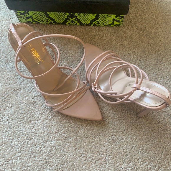 Cape Robbin Women's Strappy Pointy Open Toe - Picture 1 of 5